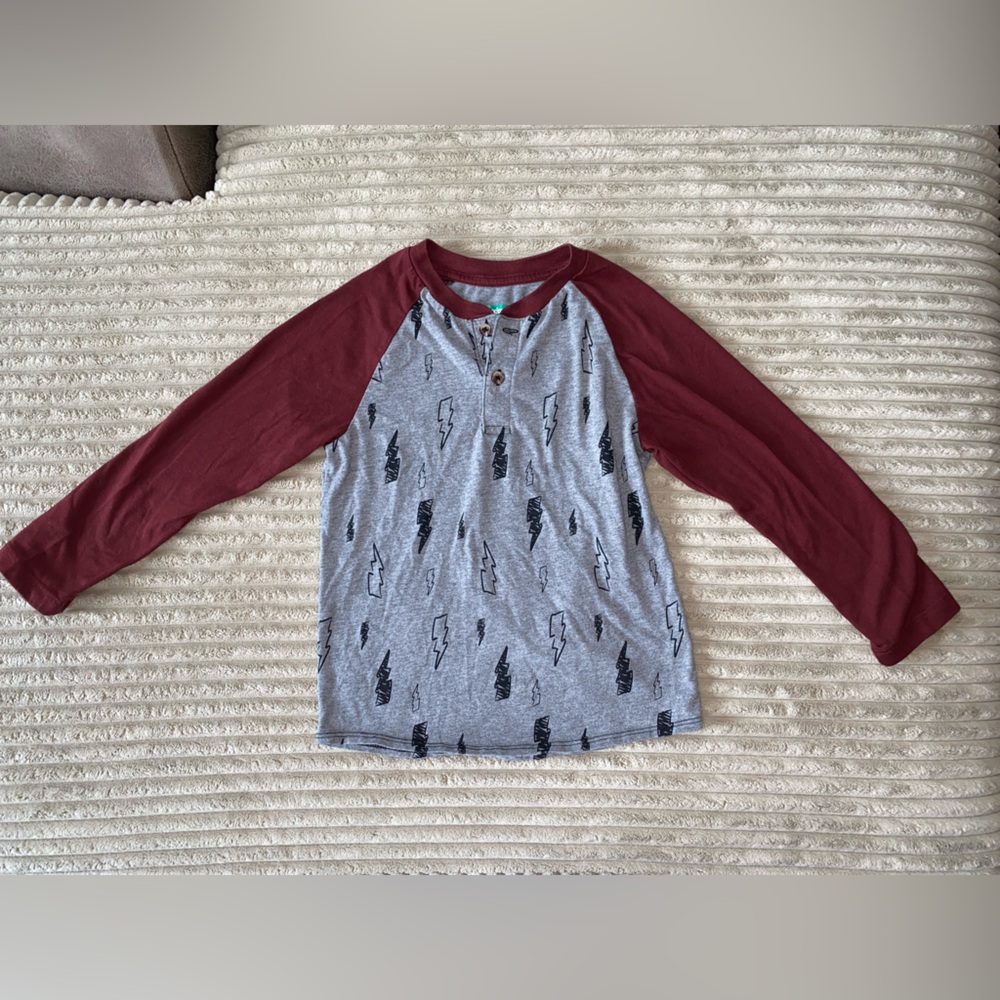 ✨Cool Kid Vibes⚡ | 365Kids Lightning Bolt Tee - Size 6